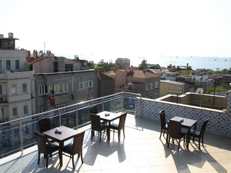 Istanbul Holiday Hotel מסעדה תמונה